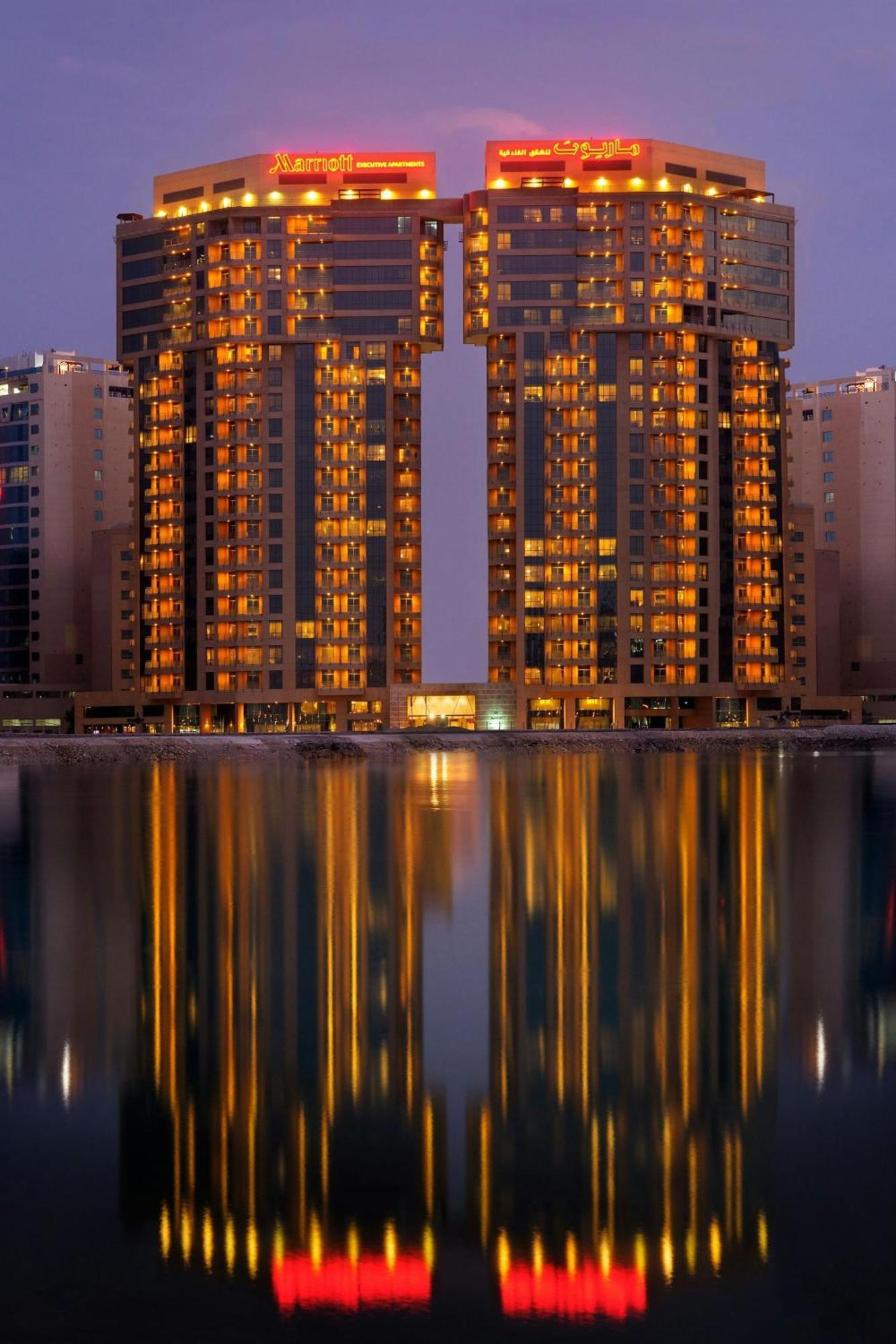 Marriott Executive Apartments Manama, Bahrain Zewnętrze zdjęcie The Address, Dubai Marina